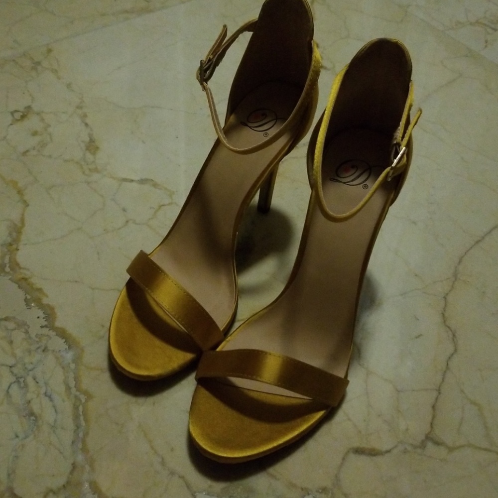Satin shoes